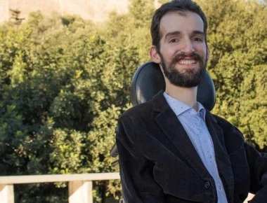 Με ένα συγκινητικό και συμβολικό ποίημα γιόρτασε ο Σ.Κυμπουρόπουλος τα γενέθλιά του